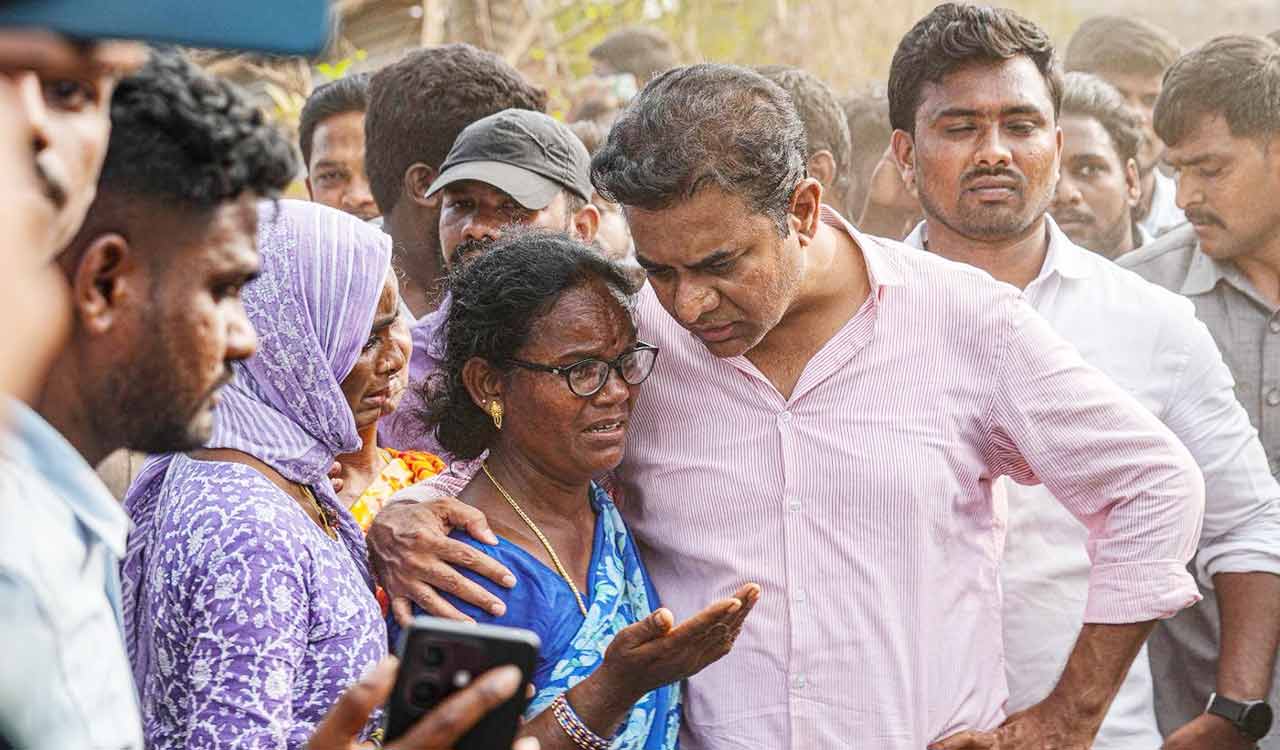 KTR assures Khammam oustees of legal fight, reconstruction after BRS returns to power