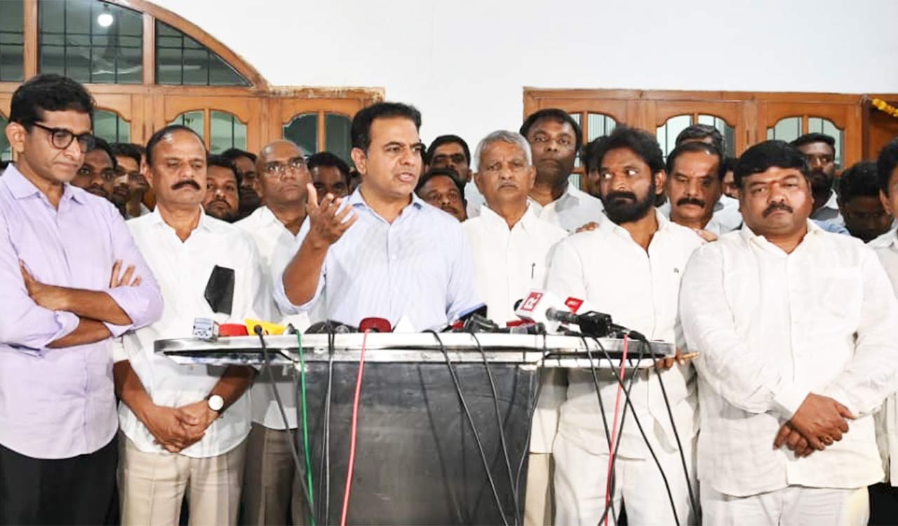 Stop diversion politics, KTR tells Revanth after KCR’s SIT questioning