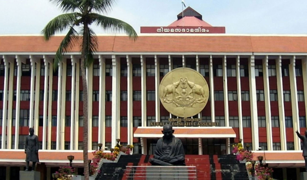 Kerala HC takes case against hartal violence