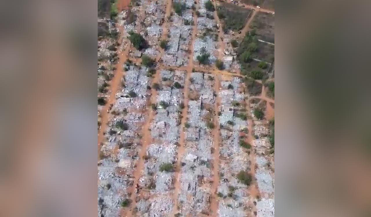 Khammam: Velugumatla displaced families complains about lack of facilities at shelters