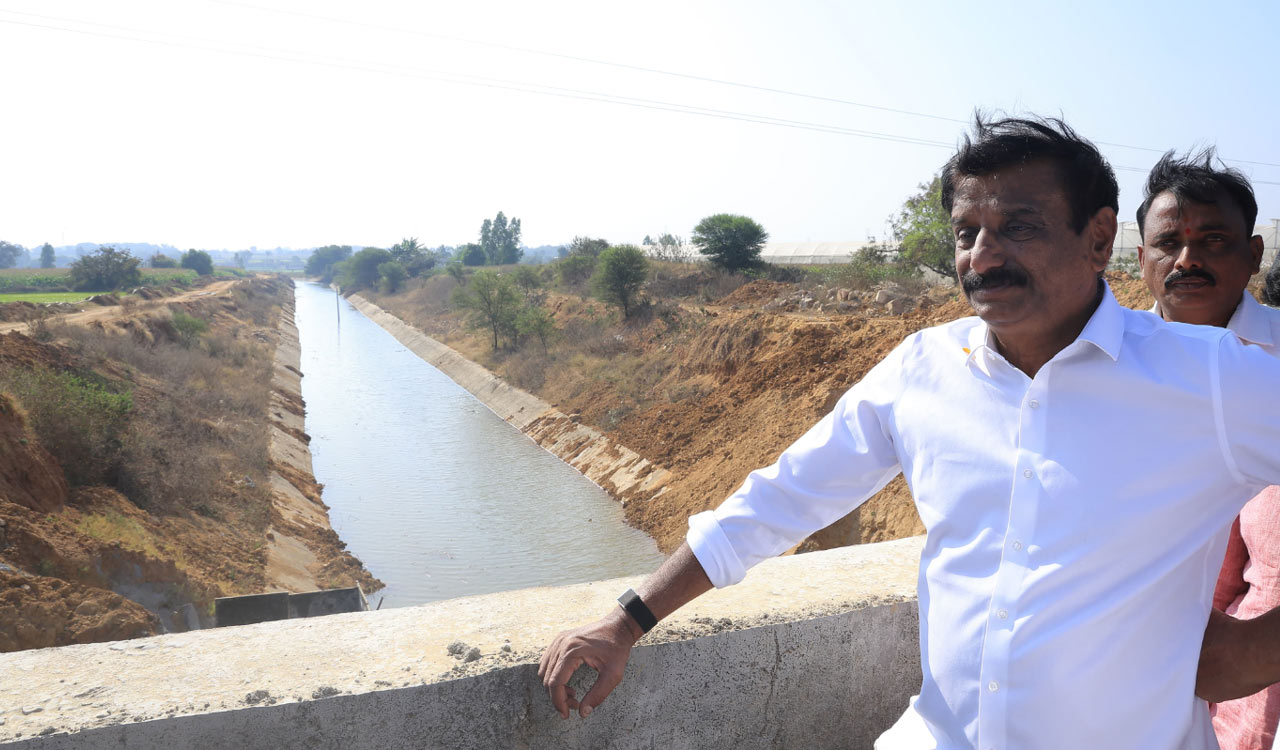 Congress not following protocol in allowing MLAs to release irrigation water, says Kotha Prabhakar Reddy