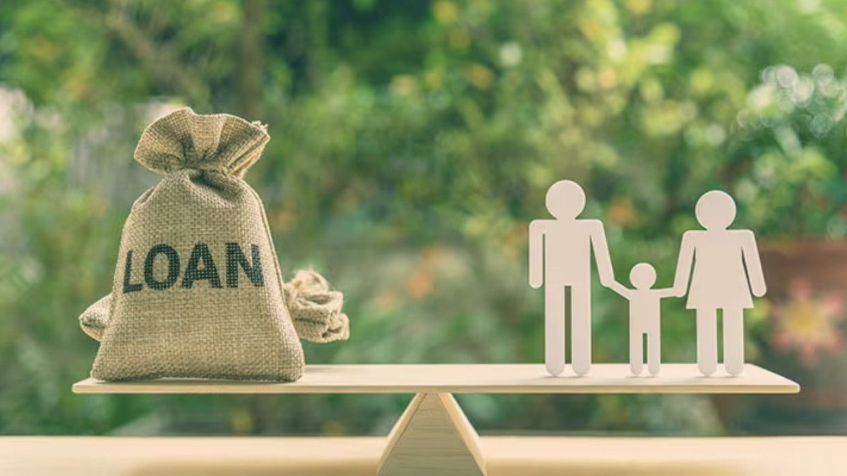 Salaried vs. Self-Employed: Does Your Profile Impact Your Personal Loan Options?