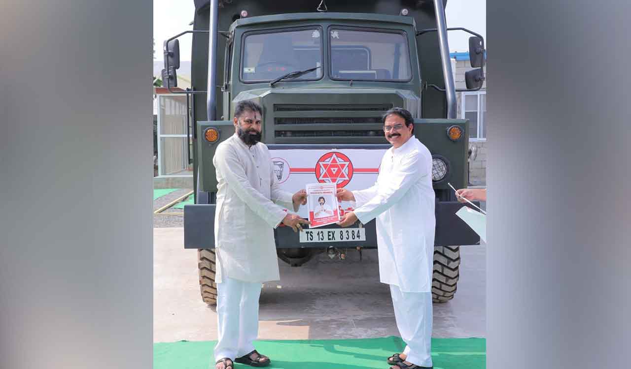 Pawan Kalyan launches Jana Sena’s membership drive