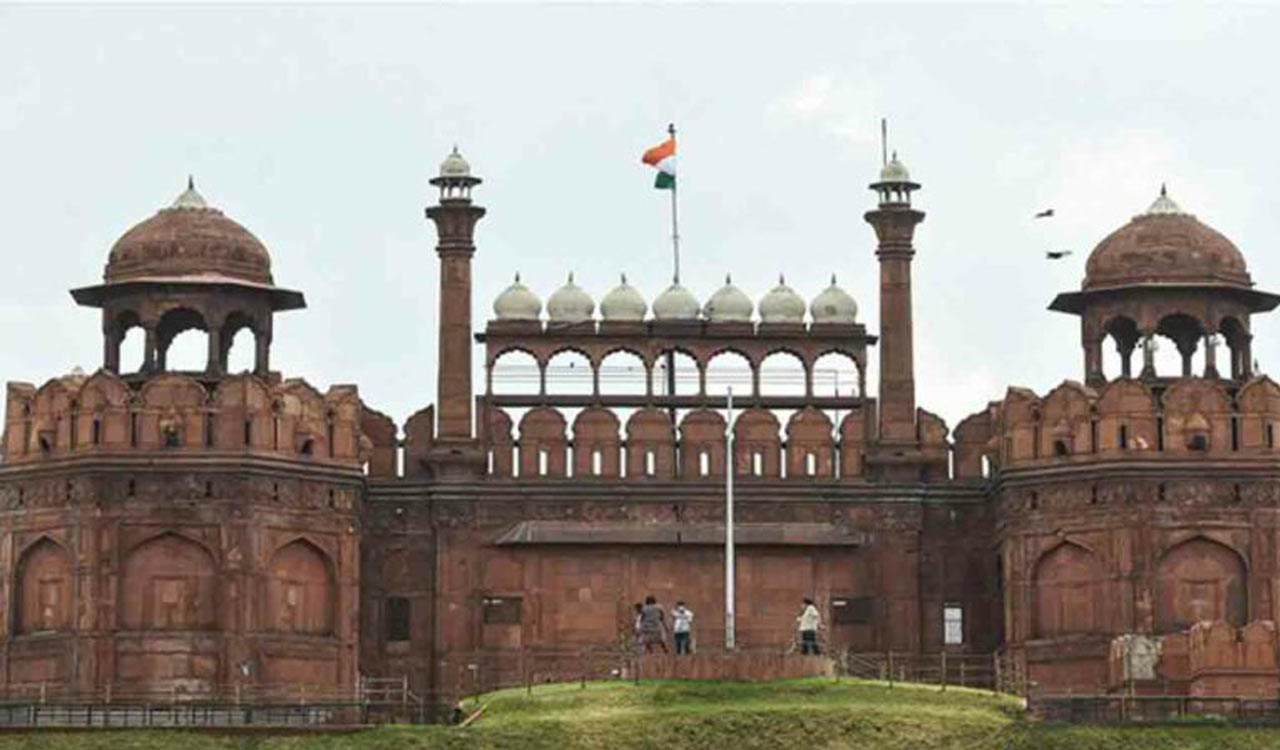Delhi on high alert: Security tightened at Red Fort, religious sites after terror threat inputs
