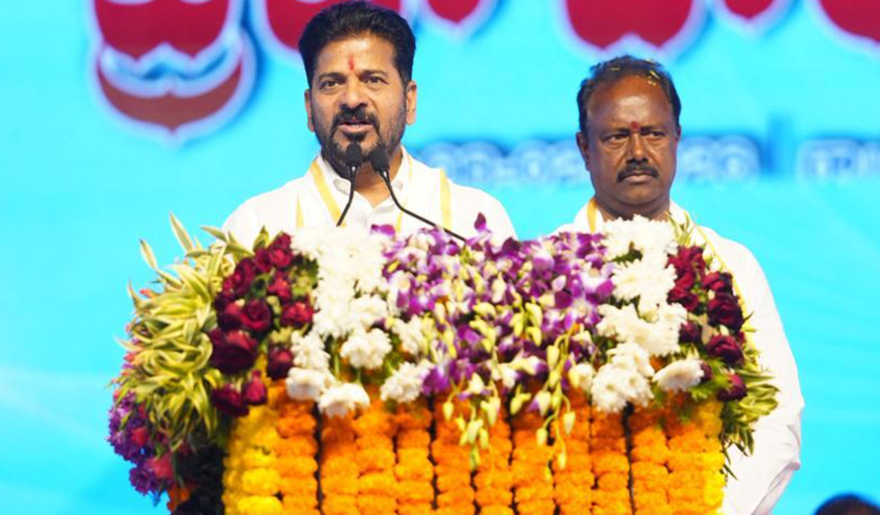 Revanth Reddy continues personal attacks on KCR, Modi at Bhupalpally meet
