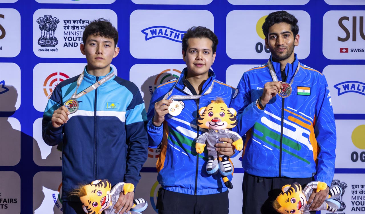 Aishwary Tomar wins gold as India sweeps rifle 3 positions