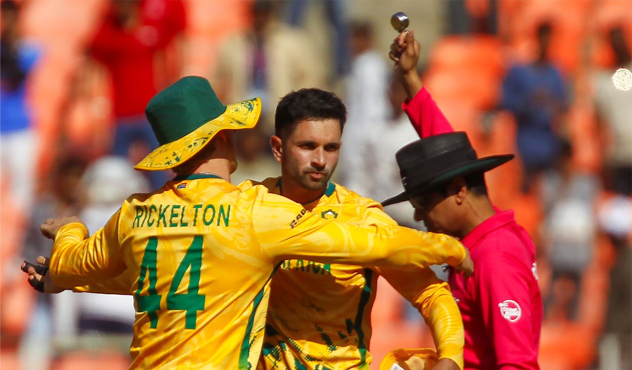 South Africa edge Afghanistan in double Super Over thriller