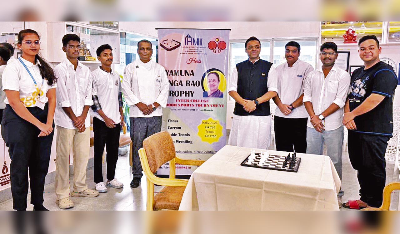 Shiva wins carrom singles and doubles at inter-college meet