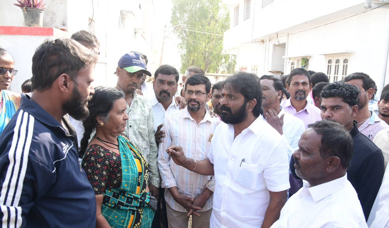 Mahabubnagar: BRS appeals to SEC for probe against officials