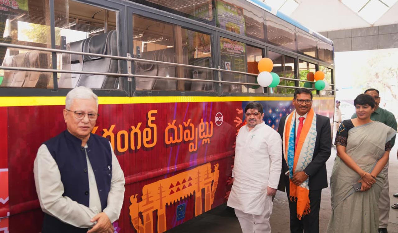 TGSRTC launches GI on Wheels to promote Telangana heritage