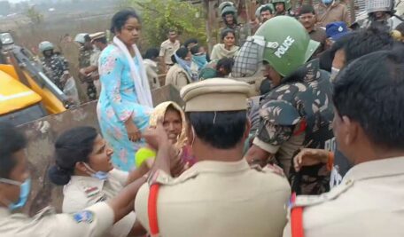 BRS leaders condemn demolition of houses at Velugumatla, point fingers at Minister Tummala