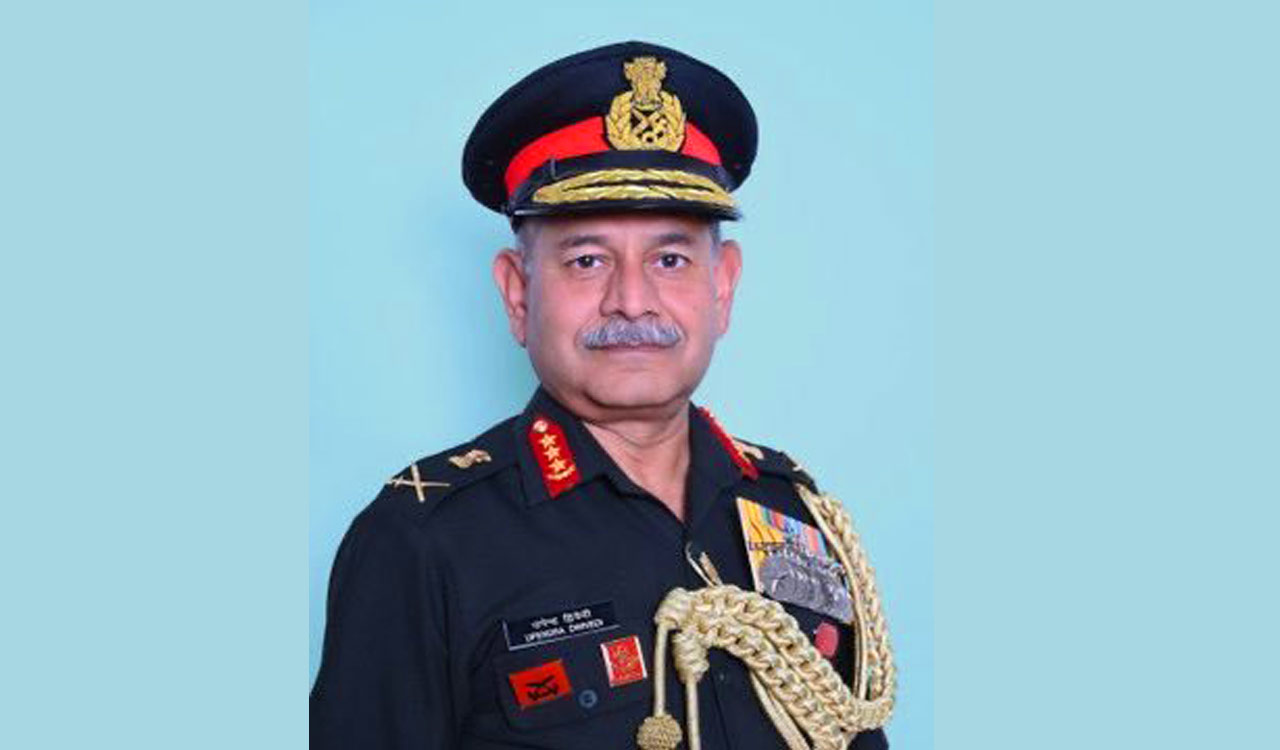 Army chief reviews counter-terror operations in Jammu region