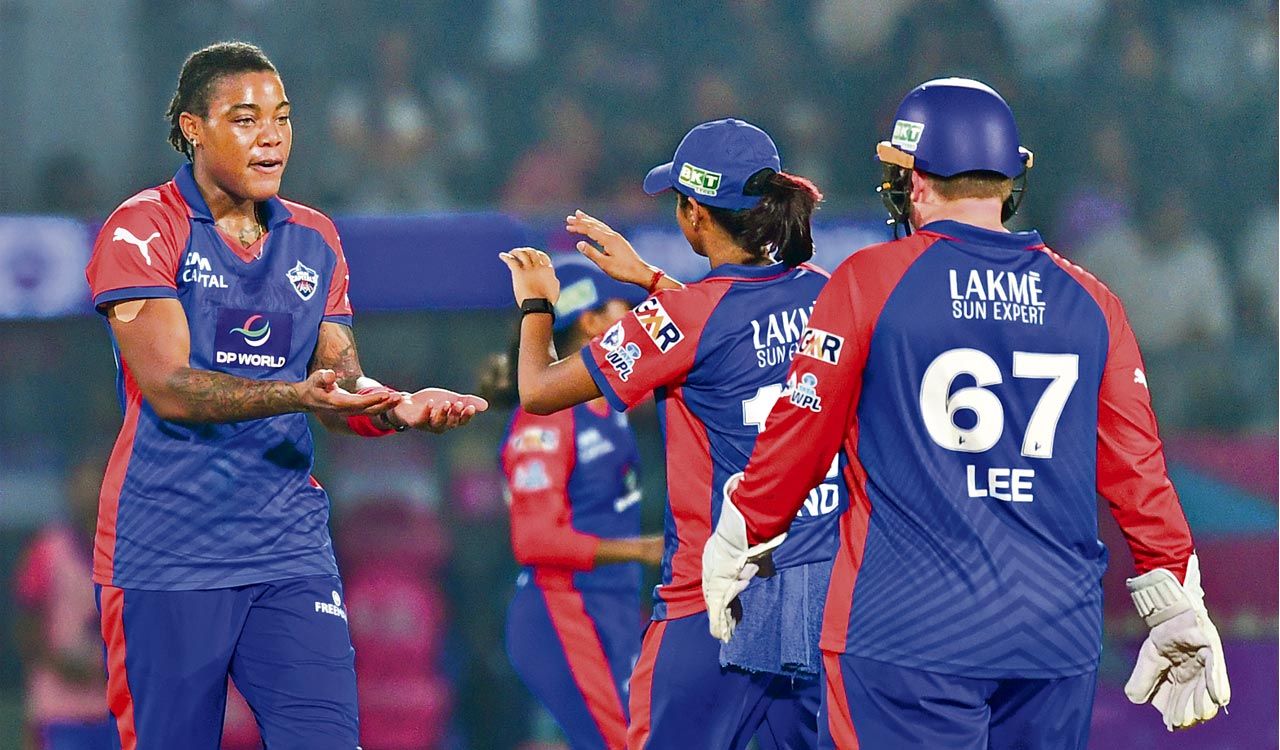 Delhi Capitals beat Gujarat Giants to reach fourth consecutive WPL final