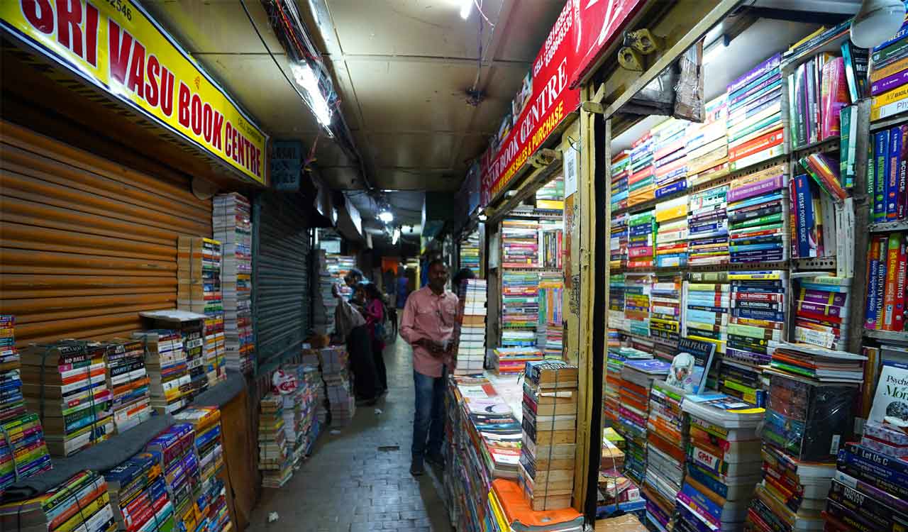 Why Hyderabad’s pedestrians shun subways despite safety benefits