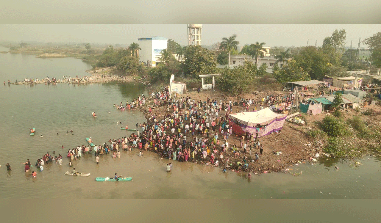 Maha Shivratri: Thousands of devotees visit Lord Shiva temples in erstwhile Adilabad