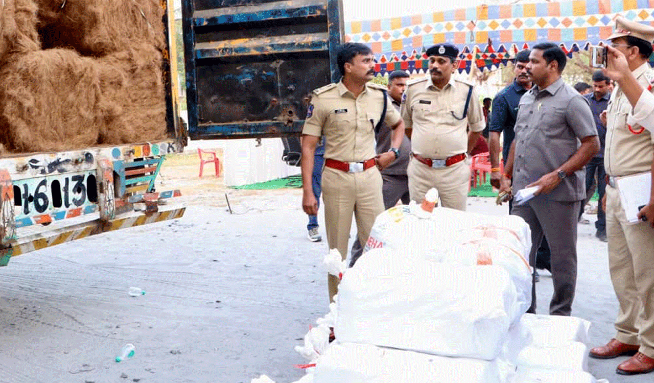 Police seize ganja worth Rs.2.05 crore, arrests four in Kothagudem