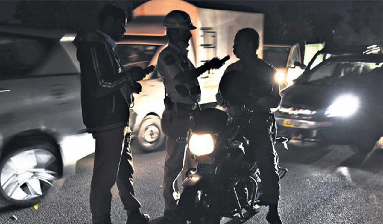 Hyderabad police book 356 for drunken driving