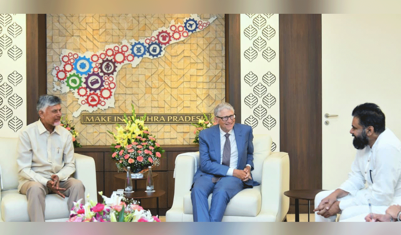 Bill Gates visits RTGS Centre in Amaravati, reviews governance technology
