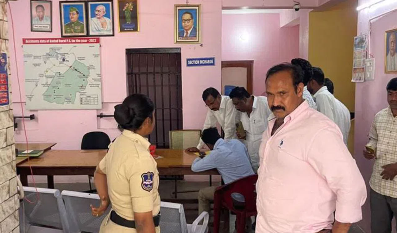 Municipal polls: High drama in Kodad as Congress ‘kidnaps’ candidates