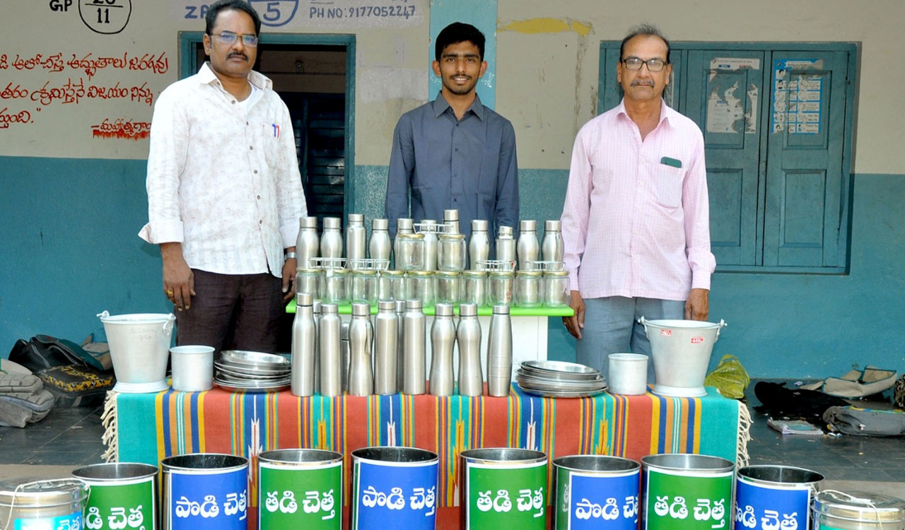 Student’s initiative turns Khammam Government School plastic-free