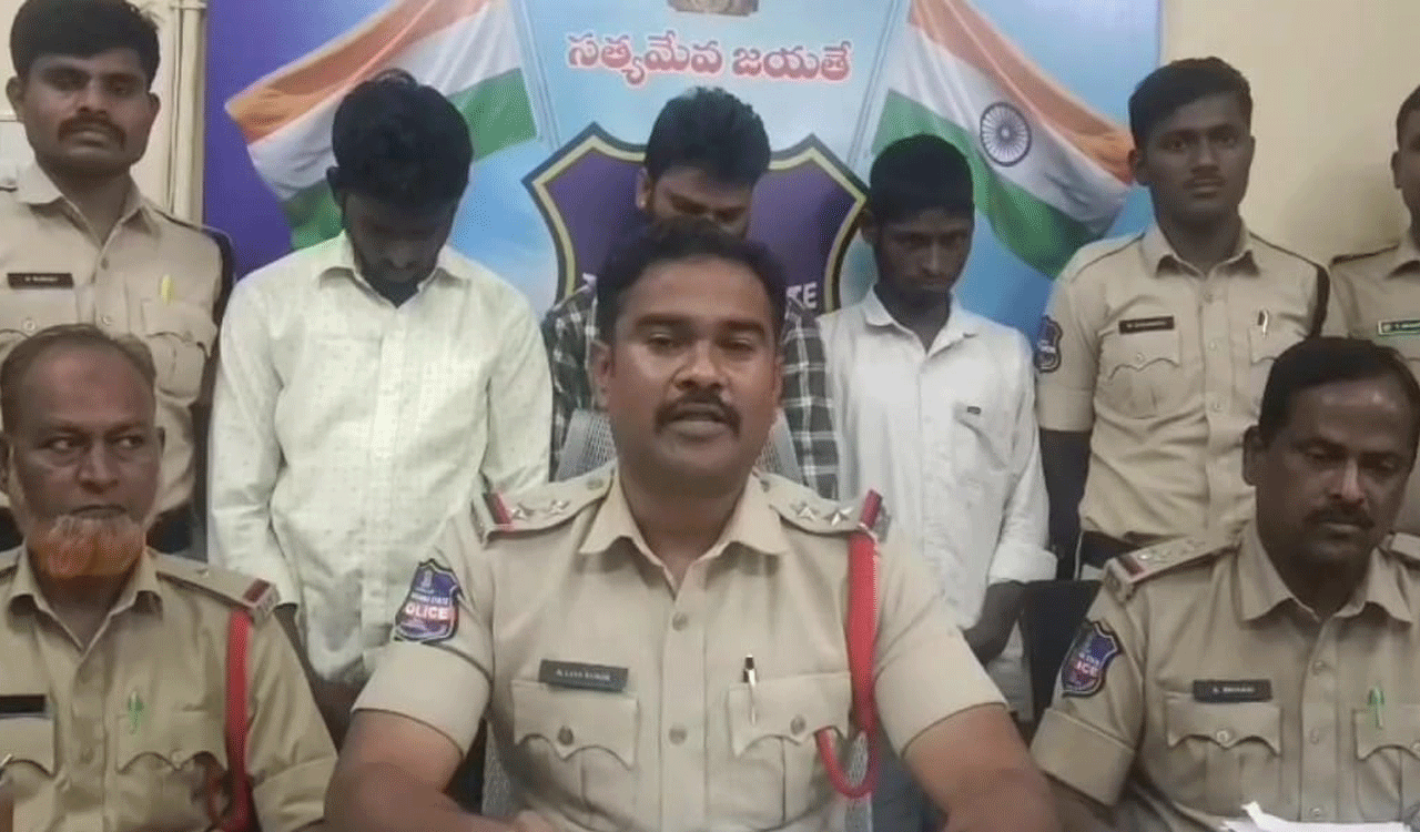 Police rescue kidnapped woman after two-hour chase, three arrested in Sangareddy