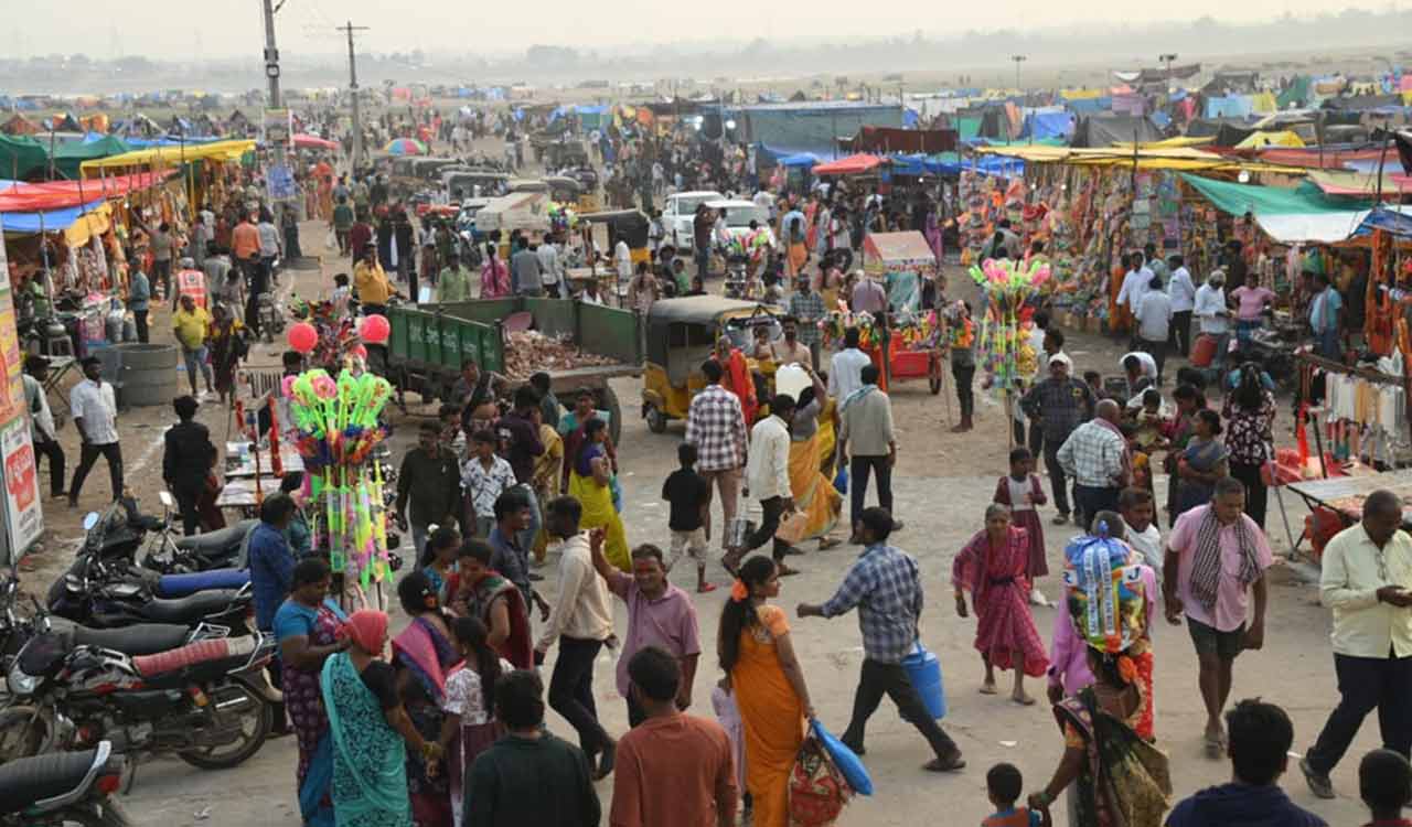 Sammakka-Saralamma mini altars fetch income of Rs.31 lakh in Mancherial
