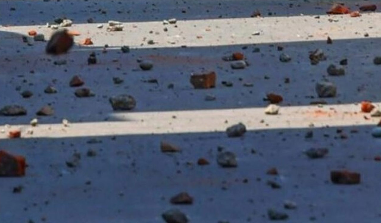 Fresh tension in Bagalkote after stone-pelting despite prohibitory orders