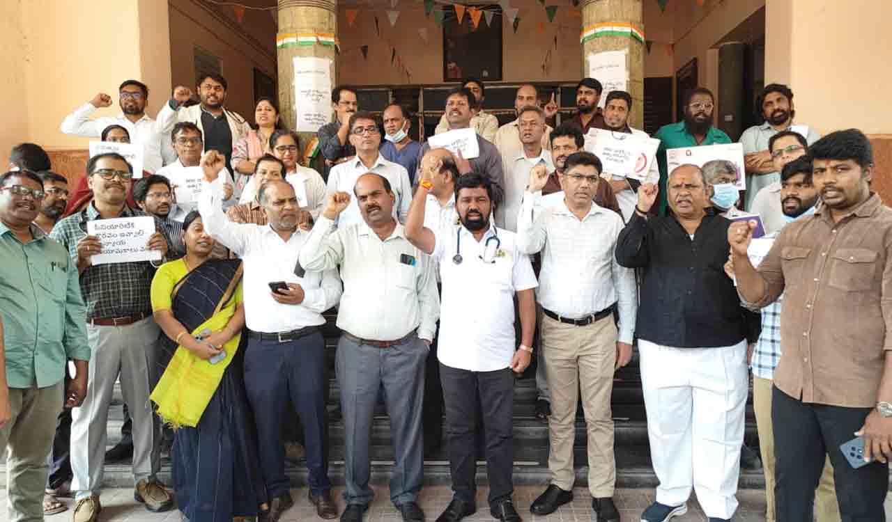 Doctors protest appointment of NIMS Oncologist as MNJ director