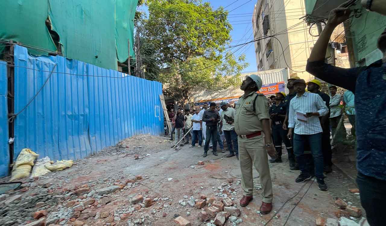 Three construction workers die in Tolichowki scaffold collapse