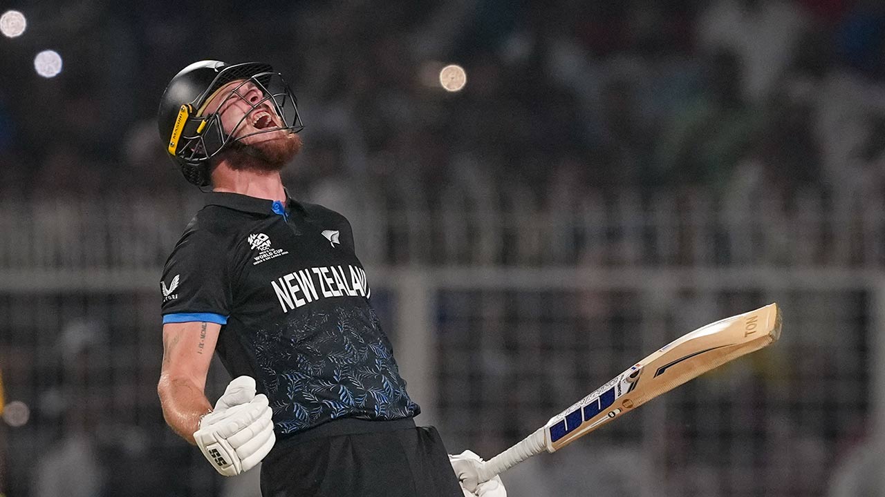 Allen crushes South Africa dreams with record century, Kiwis storm into T20 World Cup final