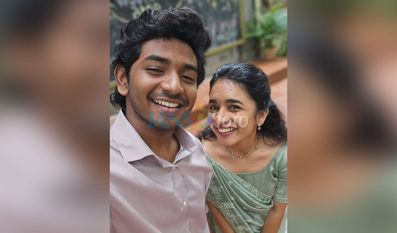 Anishma Anilkumar thanks Ken Karunas as ‘Youth’ becomes a superhit