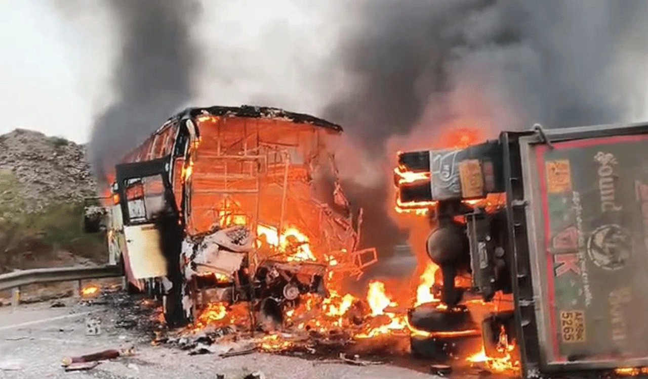 Bus fire after crash with truck kills ten, several injured in Andhra Pradesh