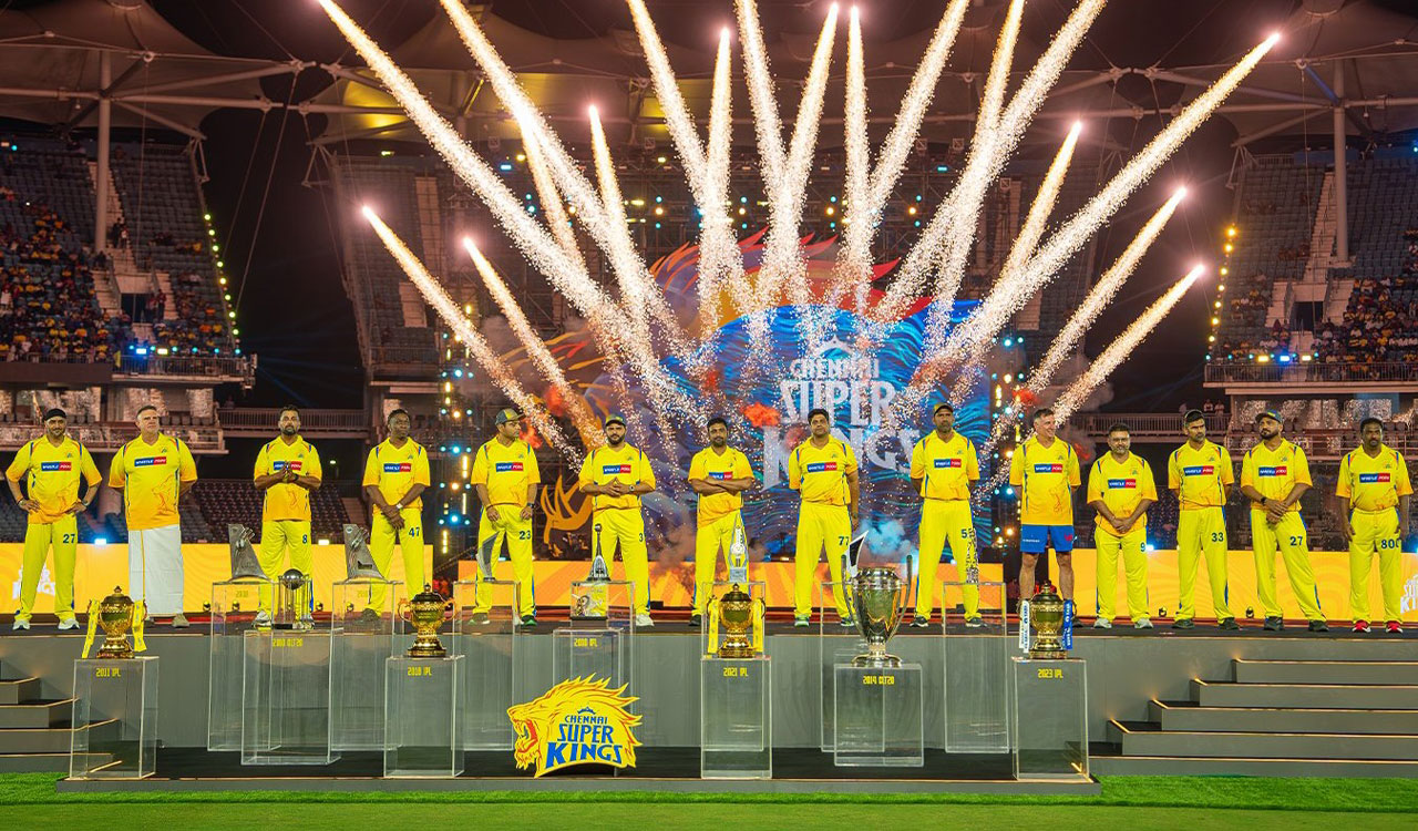 CSK reunites legends and current stars at Roar 2026 event