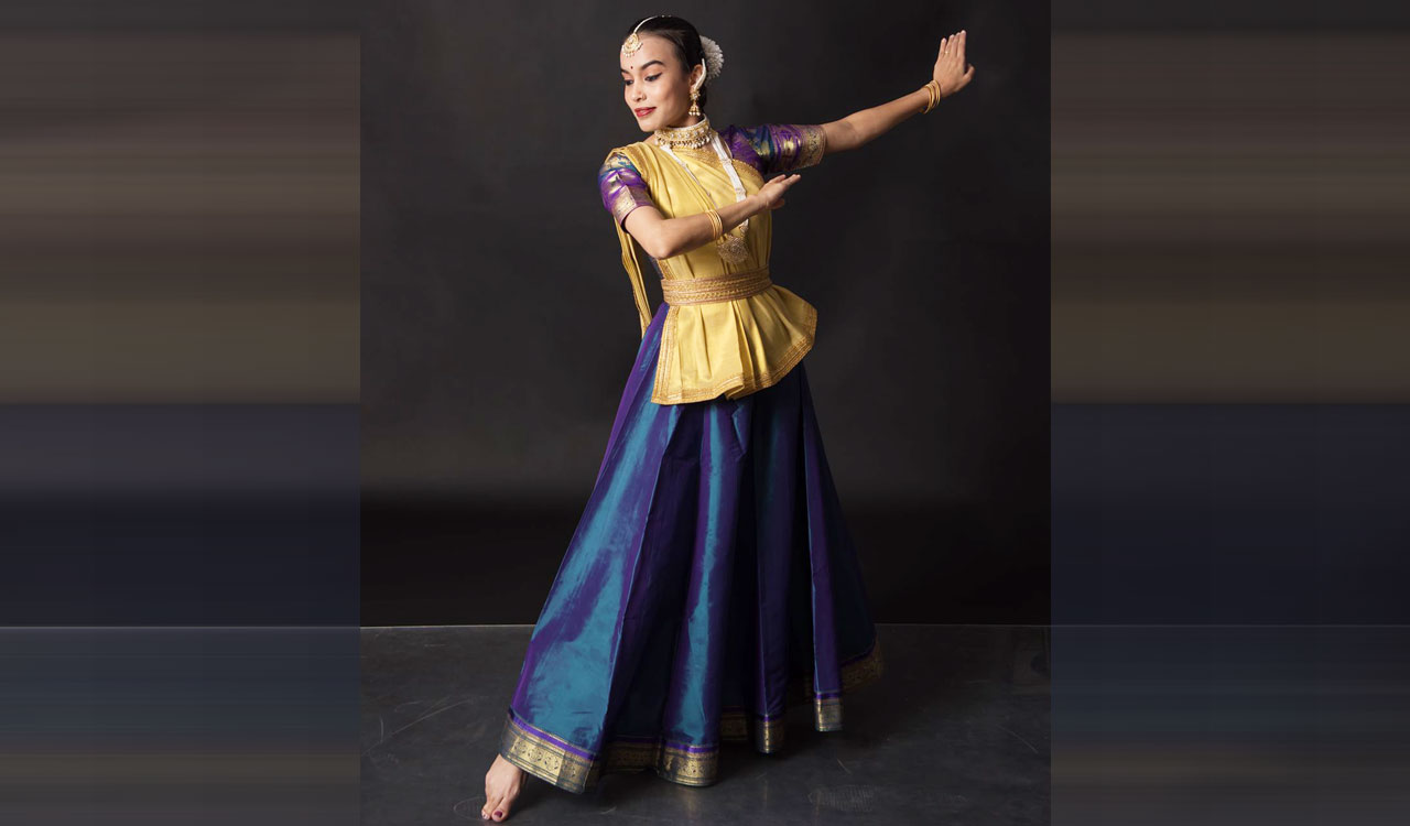Young dancer Divya Pathak impresses with Kathak Arangetram in Hyderabad