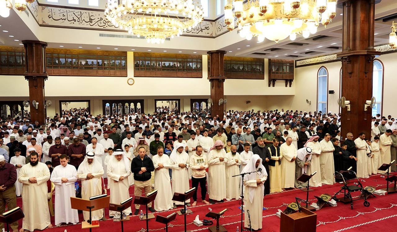 Gulf nations hold Eid prayers indoors amid Iran conflict concerns