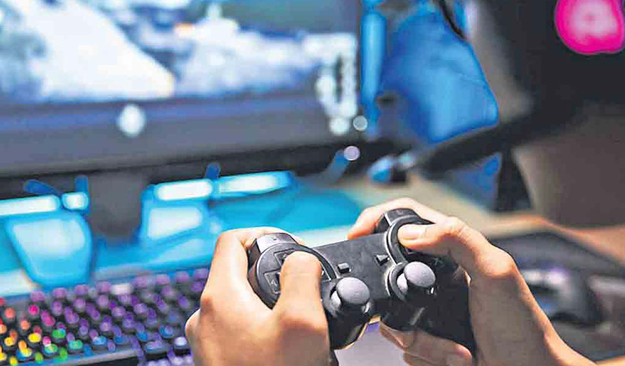 Cybercrime police bust Rs 26-crore online gaming, betting fraud in Hyderabad