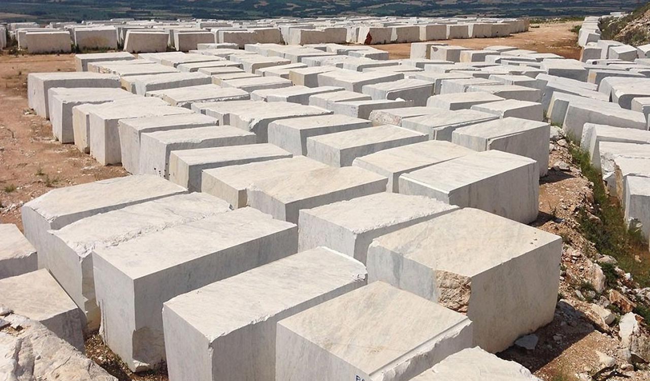 Illegal granite export issue resurfaces in Karimnagar