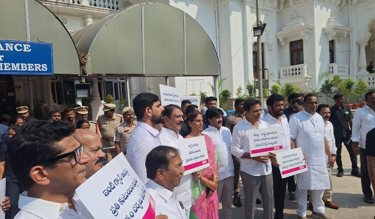 BRS protests gas shortage, seeks discussion in Assembly