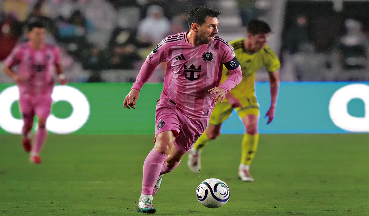 Lionel Messi scores 900th career goal in Inter Miami match