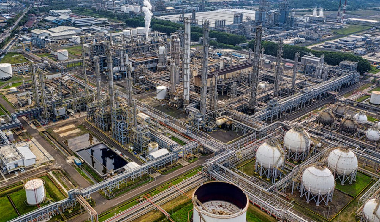 US waiver opens door for Indian refiners to lift Russian oil