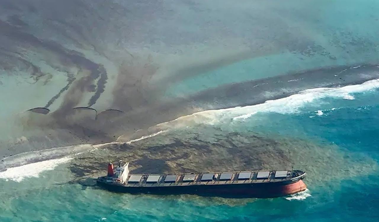 Oil spill deals economic blow to fishermen in Gulf of Mexico