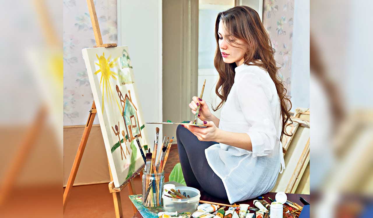 Opinion: Scrolling vs Sketching — redefining a mindful break