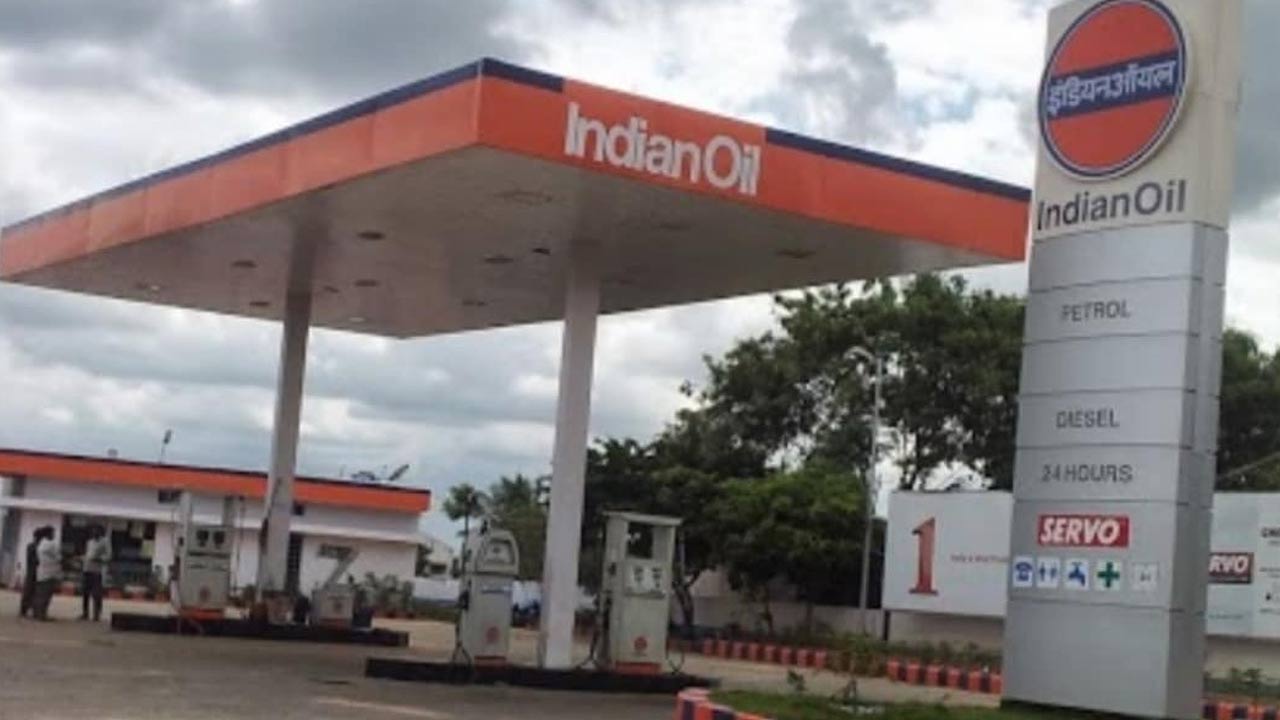 Petrol, diesel prices unlikely to be raised in near term amid supply disruption