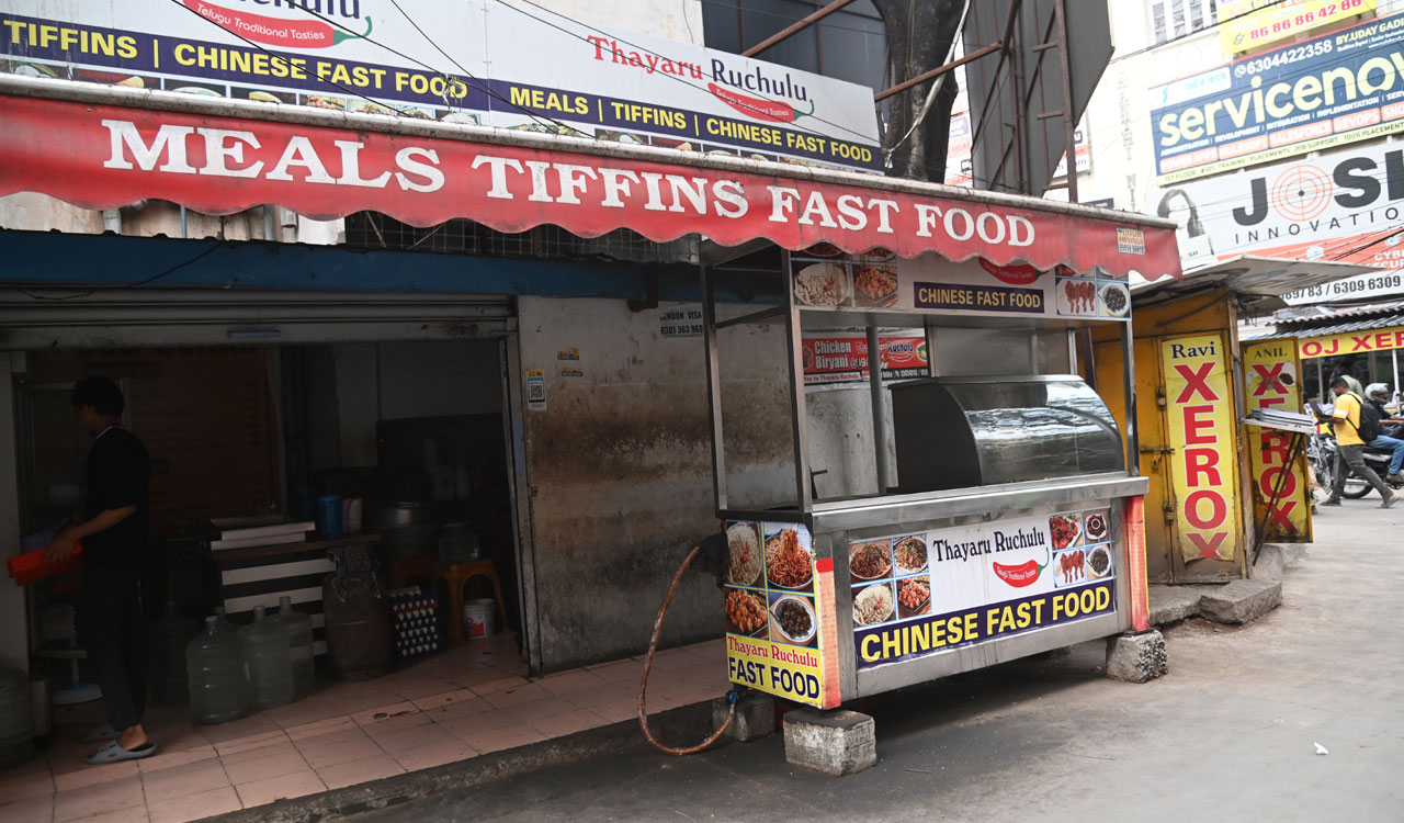 From nihari to biryani, LPG shortage hits Hyderabad restaurants