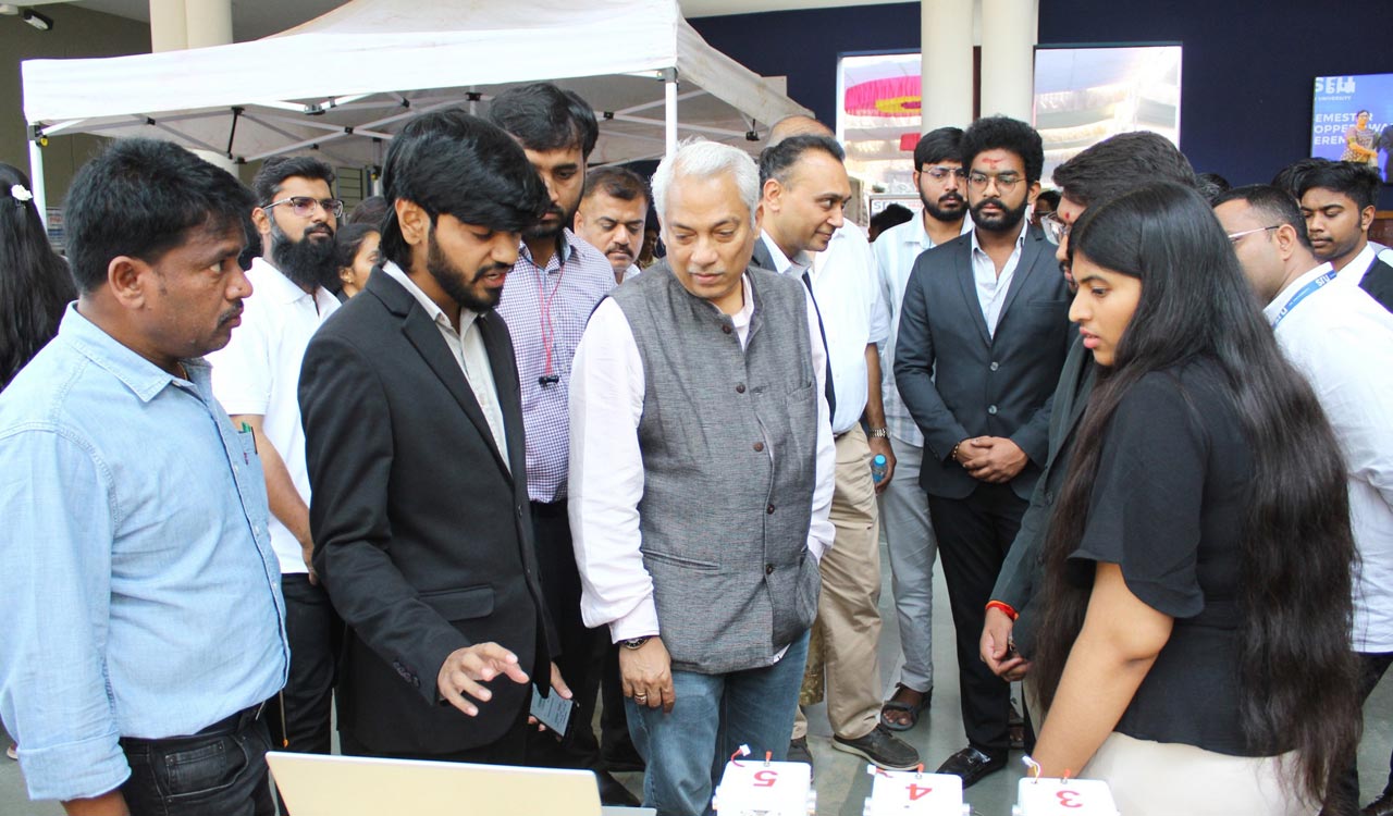 SRU’s national level project Expo-Pragathi showcases over 100 innovative projects