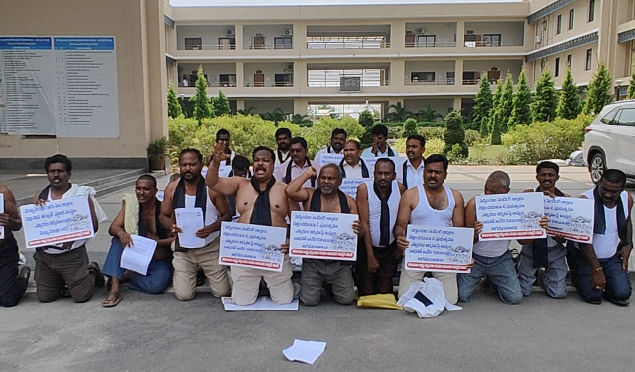 Suryapet: Former sarpanches stage shirtless protest over pending bills