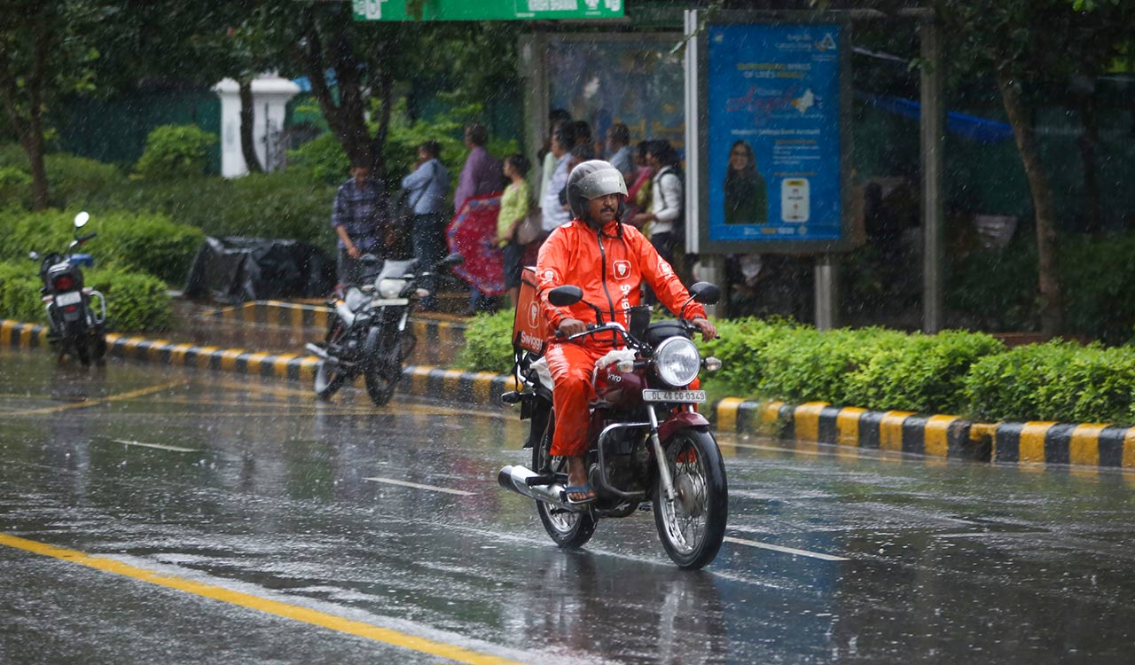 Now Swiggy hikes platform fee by 17 pc to Rs 17.58 per order