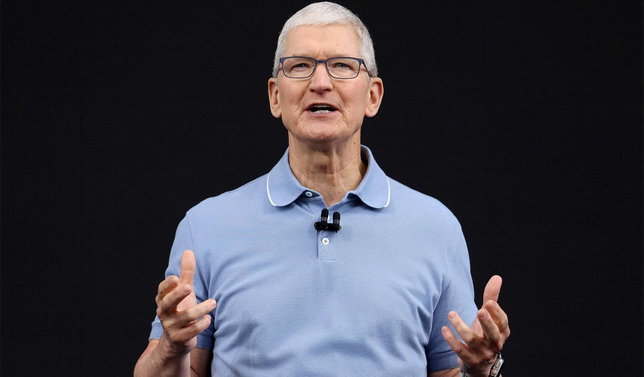 Apple to invest $400 million in US manufacturing programme