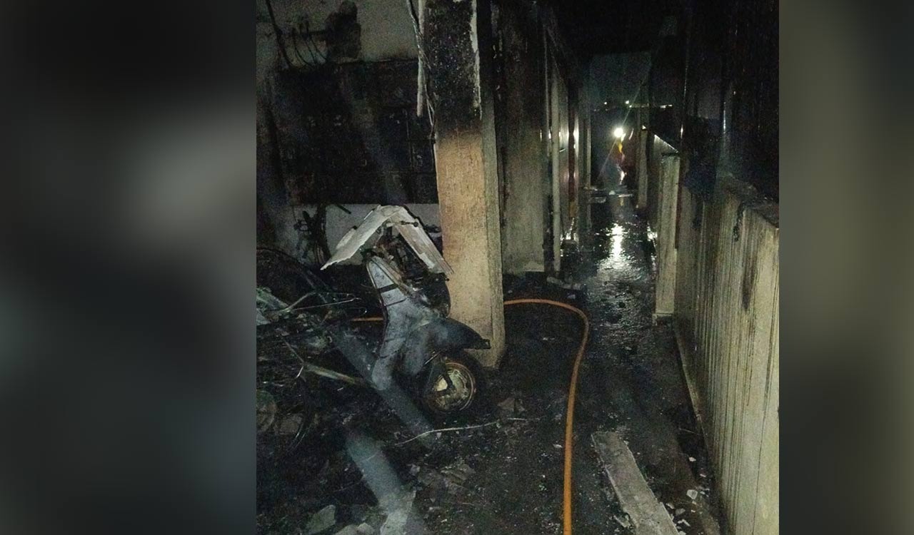 Fire breaks out in Sangareddy apartment, 16 families escape safely