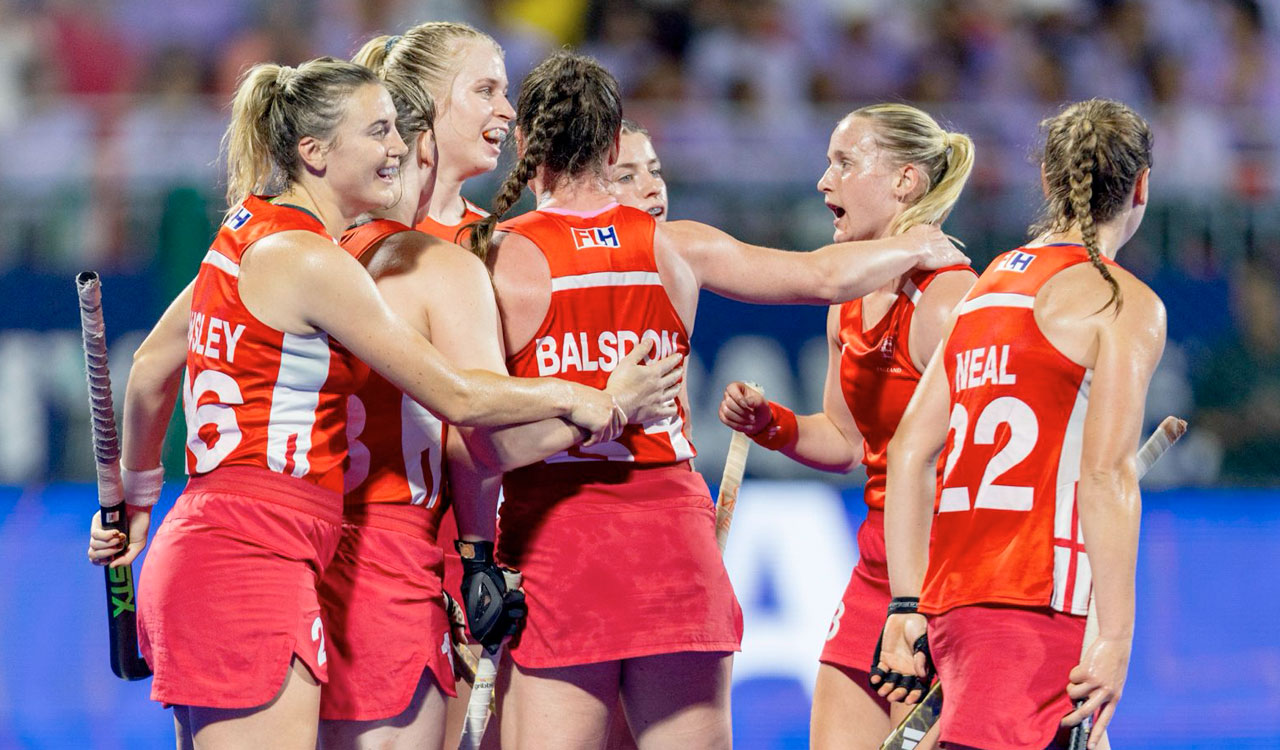 Gritty England strike twice to emerge winners in FIH WC Qualifier final